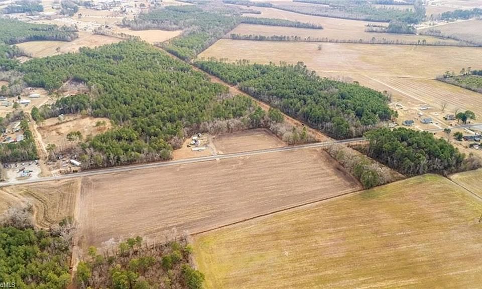 1st image of 0 Hammonds Rd