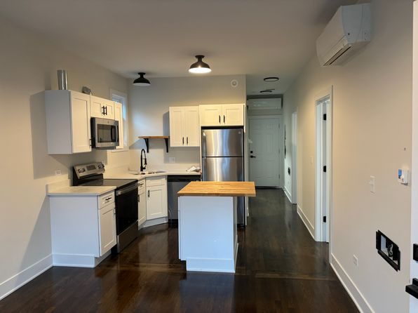 4440 N Hamlin Ave #2