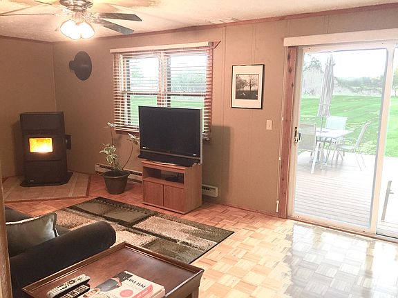 3rd image of 256 Fishell Rd