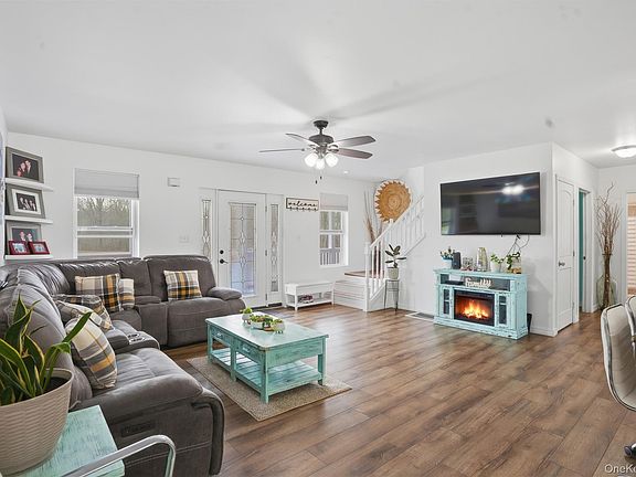 4th image of 2428 Bruynswick Road