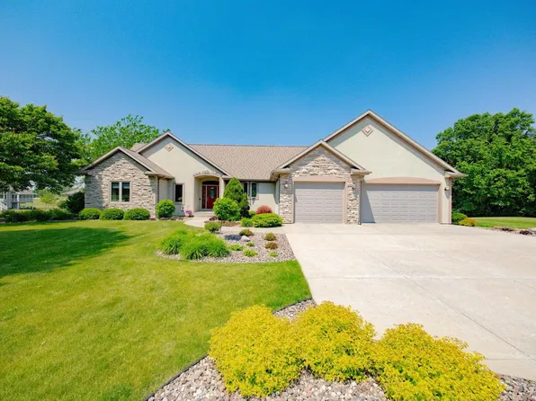 5331 North Old Orchard Drive, Janesville, WI 53545