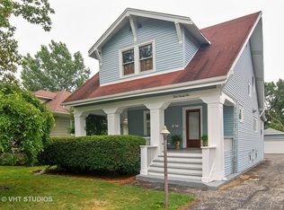 325 Shenstone Rd, Riverside, IL 60546