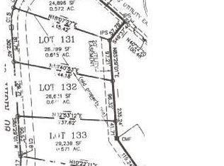 208 Cypress Lakes Dr, Bloomingdale, GA 31302