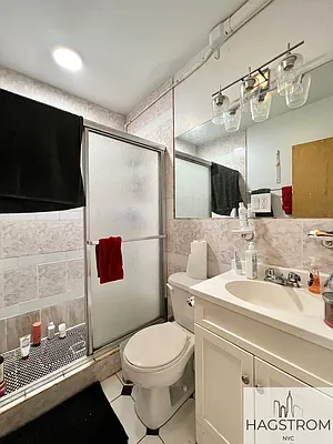 Rented by Hagstrom Management Inc | media 28