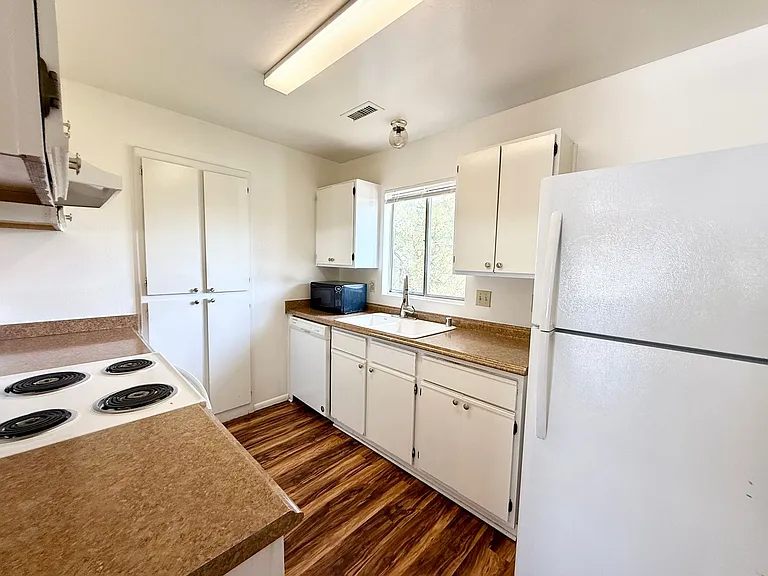 707 Lincoln Ave — Photo 11