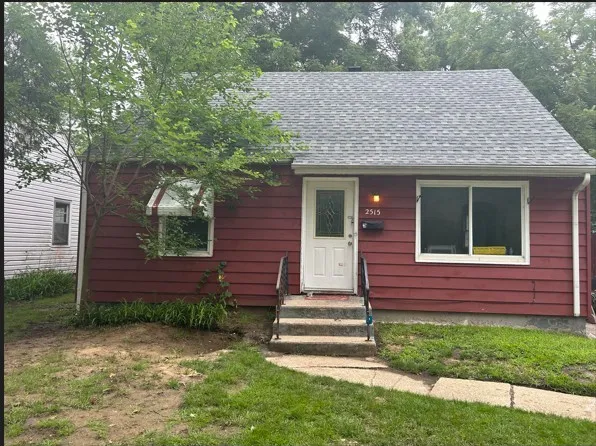 2515 Anderson St, Rockford, IL 61102