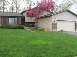 33546 N Almond Rd, Grayslake, IL 60030