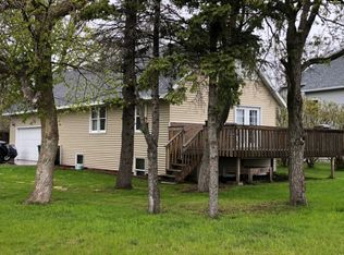 561 Spruce St, Kindred, ND 58051