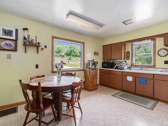 4th image of 14331 Honor Hwy