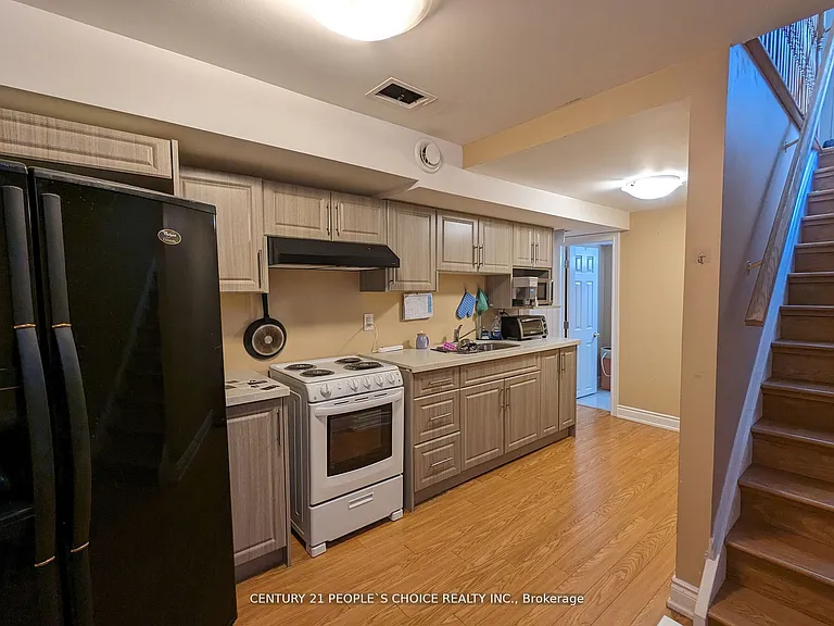 485 Greenpark Cres #BASEMENT — Photo 3