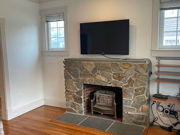5th image of 819 Philadelphia Ave