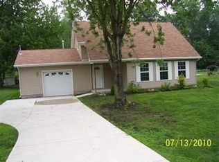 33157 Chestnut Ridge Rd, North Ridgeville, OH 44039