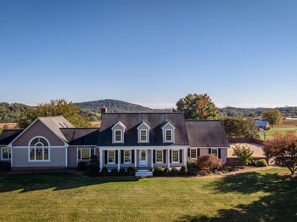 9527 Centerville Rd, Bridgewater, VA 22812