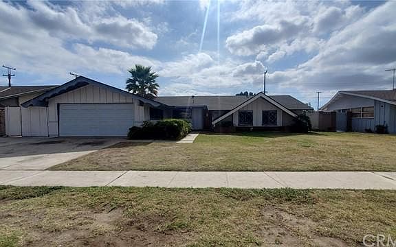 2nd image of 8454 Neptune Dr
