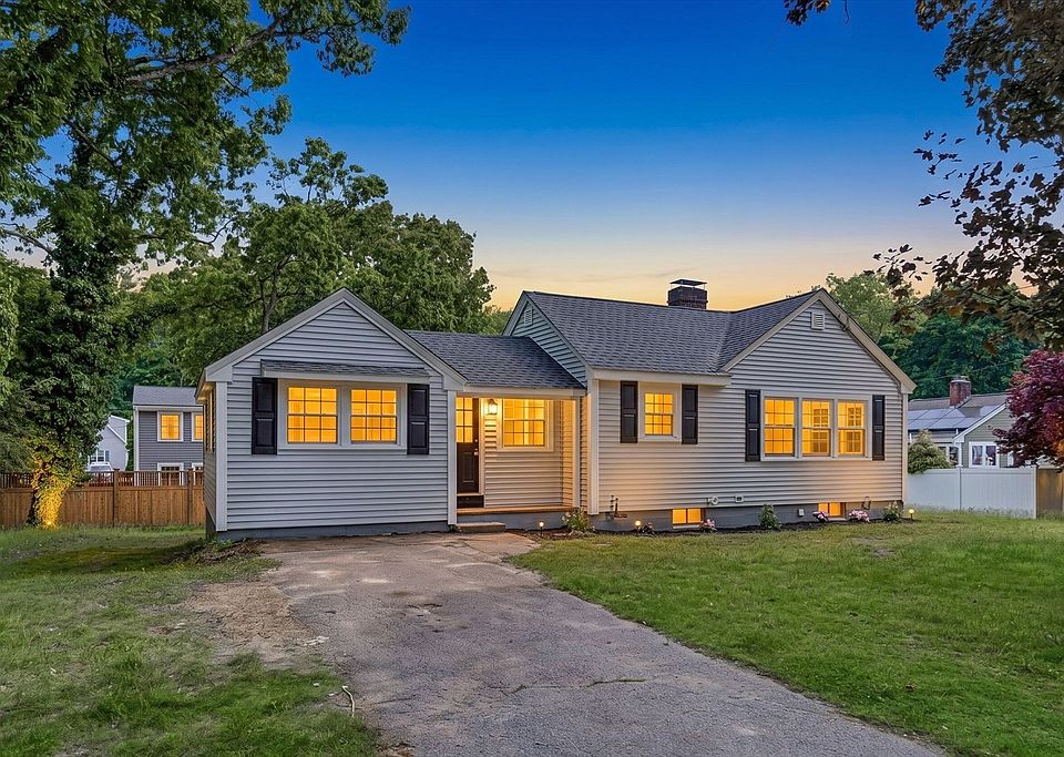 1st image of 95 Circle Dr