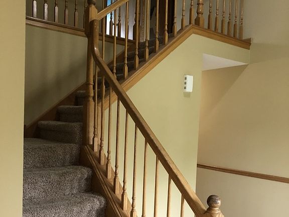 4th image of 17946 Davids Ln