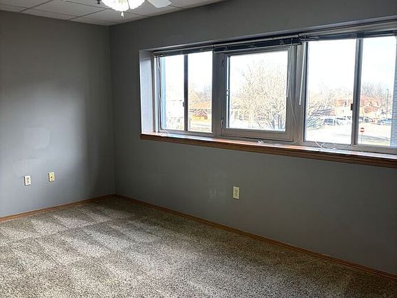 5th image of 109 E Luverne St APT 322