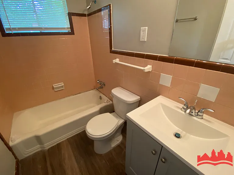 2370 Hillside Ave — Photo 27