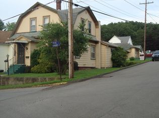 73 Venango St, Franklin, PA