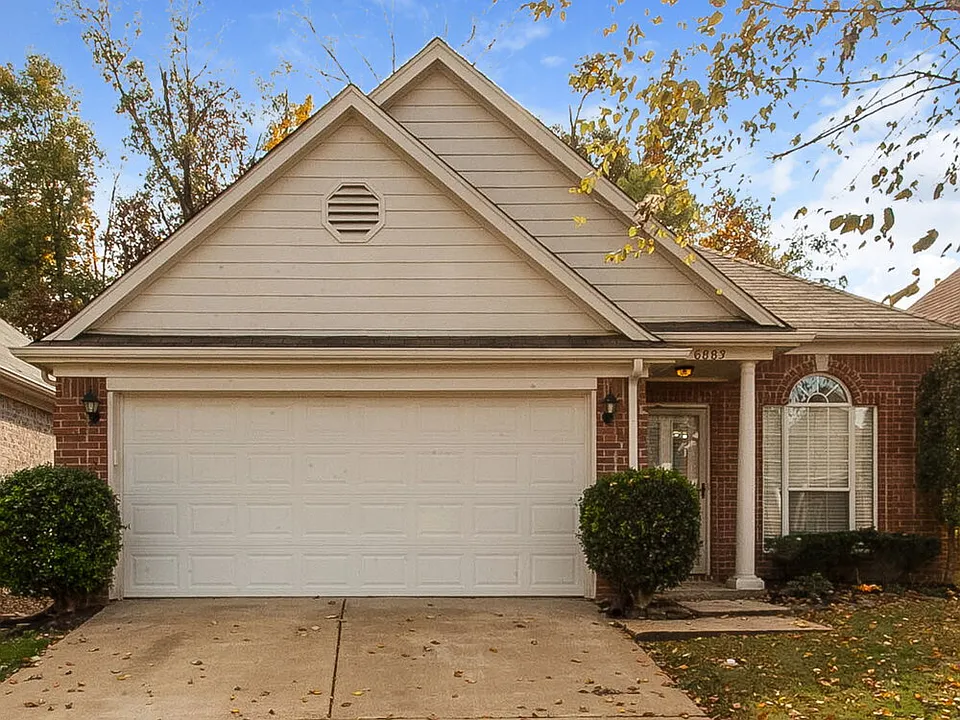 6883 Show Boat Ln