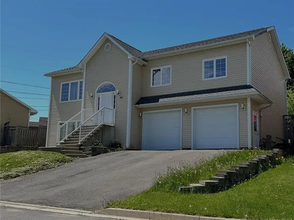 25 Helena Ct, Fredericton, NB E3B 0E2