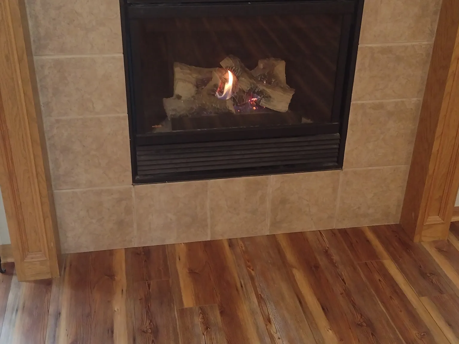 3 bed, 2005 sqft, $2,200 — Photo 3