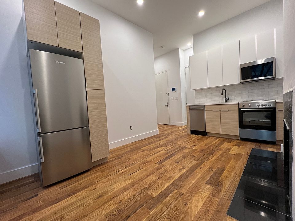 2nd image of 342 W 88th St #3F