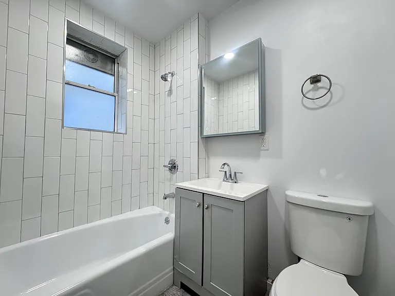 3338 Shore Pkwy #1F — Photo 9