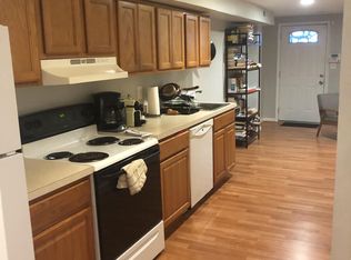 823 8th St NE #BASEMENT, Washington, DC 20002