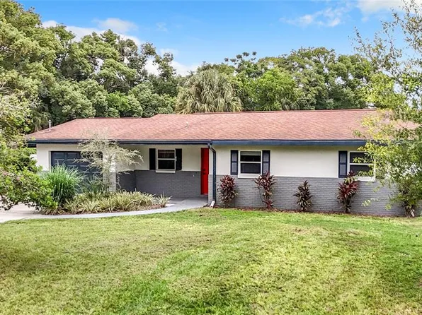 8923 N Arrawana Ave, Tampa, FL 33614