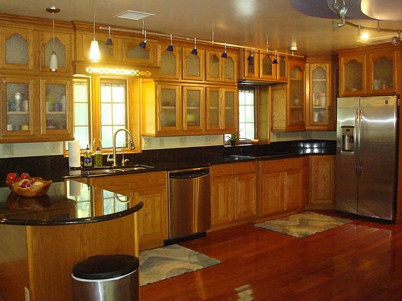 Tons of Cabinets