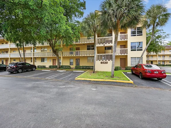 6020 NW 64th Avenue #211, Tamarac, FL 33319