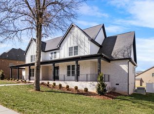 474 Pond Apple Rd, Clarksville, TN 37043