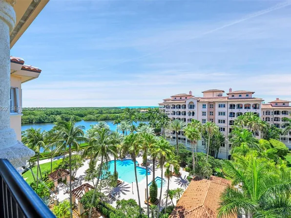 13637 Deering Bay Dr Penthouse 261, Miami, FL 33158