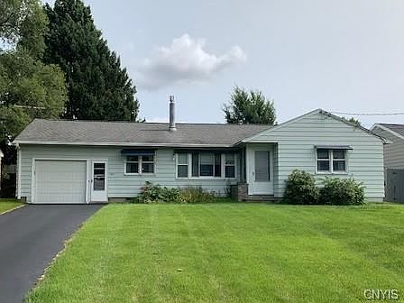 1st image of 105 Stoney Dr