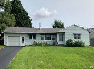 105 Stoney Dr, Syracuse, NY 13219