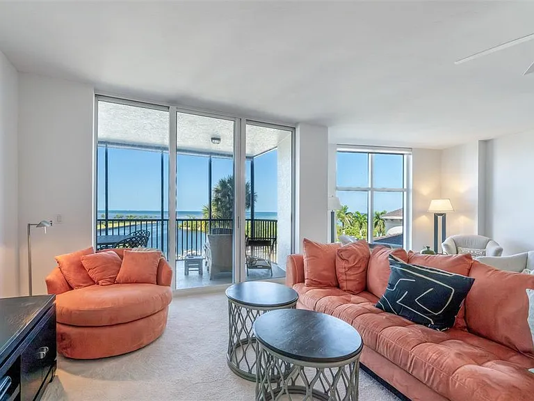3313 Sunset Key Cir #306 — Photo 38