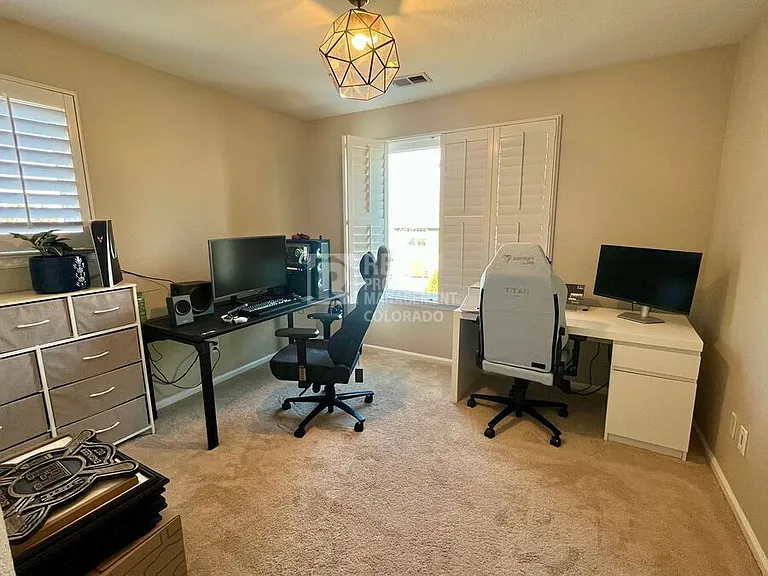4057 Mesa Meadows Ct — Photo 12
