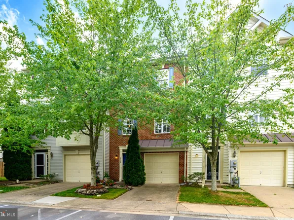 1518 Chessie Ct, Mount Airy, MD 21771