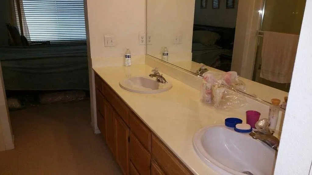 2 bed, 2.5 bath, 1322 sqft, $3,150 — Photo 3
