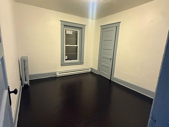 5th image of 76 S Hamilton St APT 4