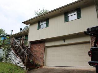 405 Bardwood Ln, Hixson, TN 37343