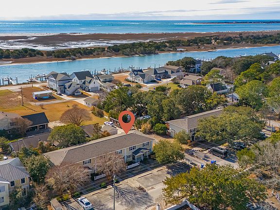 2nd image of 1312 Ann Street #5 Beaufort Village