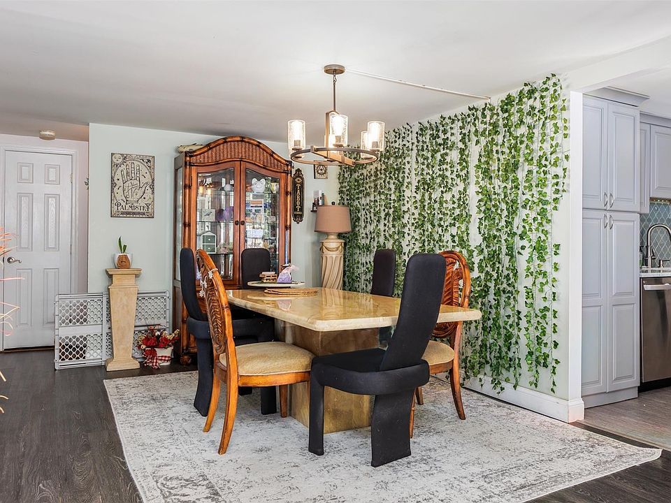 43 Lakeside Dr Ronkonkoma, NY, 11779 Apartments for Rent Zillow