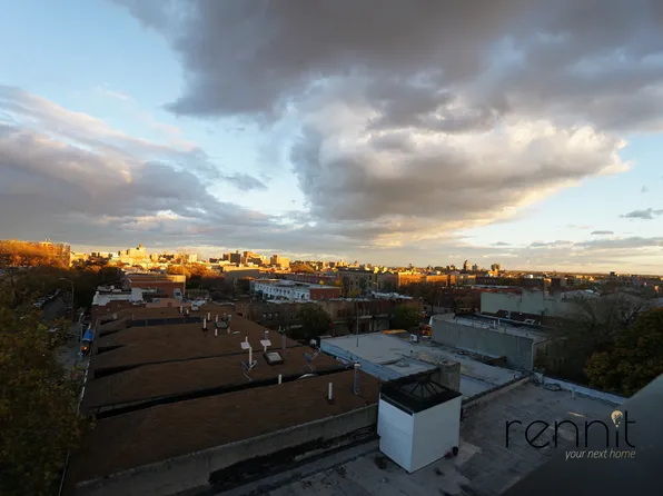 1620 Prospect Place image 9 of 15