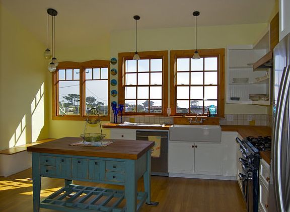 4th image of 345 Cortez Ave