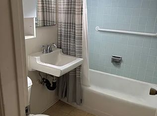 553 Victoria St, Costa Mesa, CA 92627