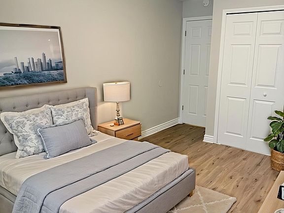 4th image of 4015 Stonedike Dr APT B