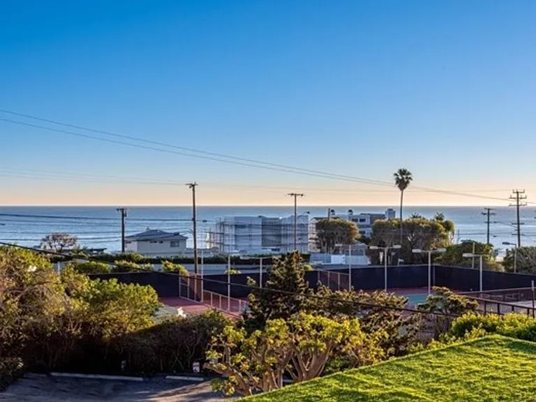 27187 Sea Vista Dr — Photo 36