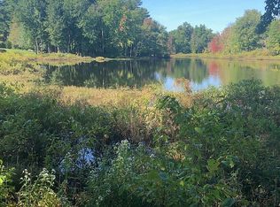 4 Ice House Ln, Raymond, NH 03077